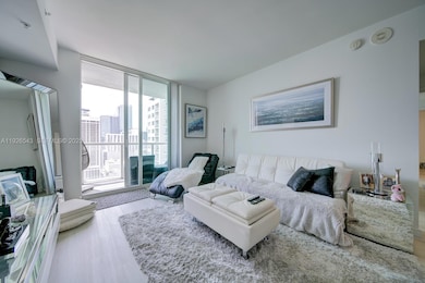 Vizcayne unit 2309, Miami, FL 33132 - photo 7