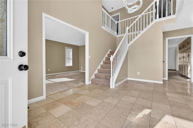 6724 Larch Ct, Bedford, OH 44146 - photo 7