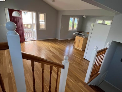 2438 Martin Luther King Junior Way, Berkeley, CA 94704 - photo 5