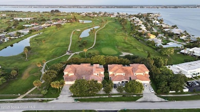 Minutemen Villas