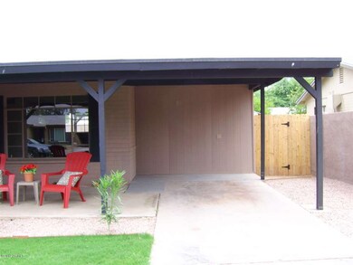 CARPORT