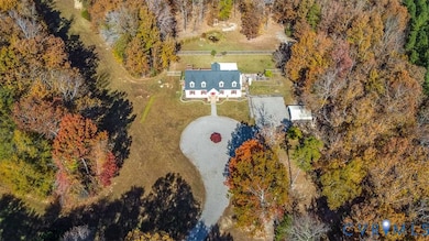 425 Starview Ln, Gum Spring, VA 23065 - photo 4