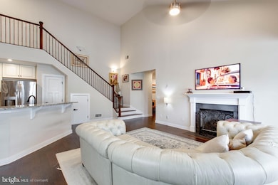 8911 Carls Ct unit Q, Ellicott City, MD 21043 - photo 7