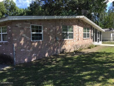 4621 Daughtry Blvd E, Jacksonville, FL 32210 - photo 2