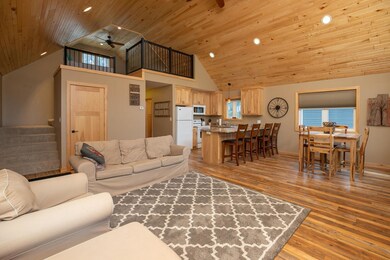 5-web-or-mls-05-Living Room.jpg