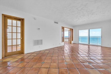 Starlight Towers unit 7C, Lauderdale By the Sea, FL 33308 - photo 5