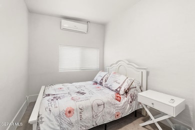 3522 Altura Ave unit C, El Paso, TX 79930 - photo 3