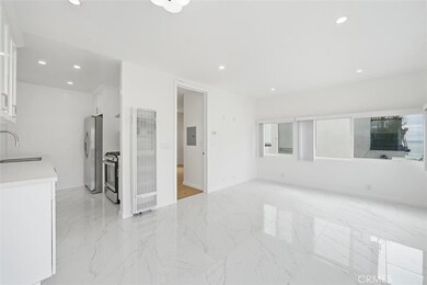 220 39th St unit B, Manhattan Beach, CA 90266 - photo 2