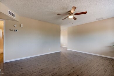 545 S 107th St-5