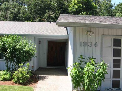 1934 SE Crystal Cir, Corvallis, OR 97333 - photo 4