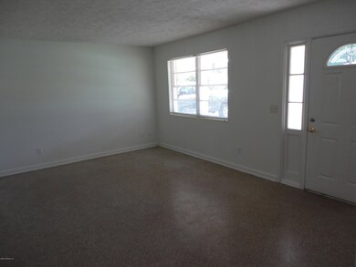 776 Acapulco Rd, Jacksonville, FL 32216 - photo 4