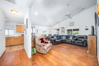 7219 W 4th Ave, Kennewick, WA 99336 - photo 2