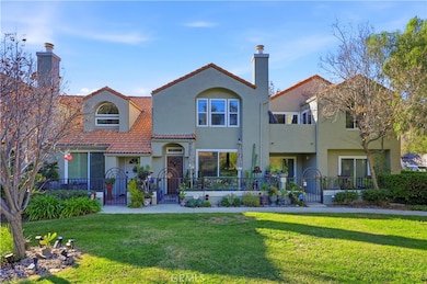 22350 W Heritage, Chatsworth, CA 91311 - photo 2