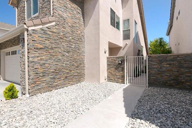 2803 Cacatua St, Carlsbad, CA 92009 - photo 2