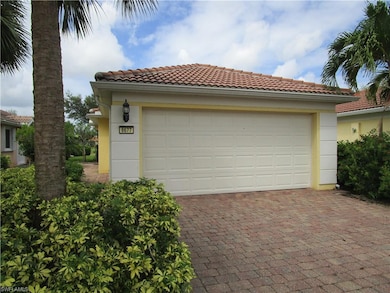 8677 Erice Ct, Naples, FL 34114 - photo 3