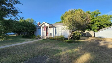 401 Sunset Dr, Cleburne, TX 76033 - photo 3