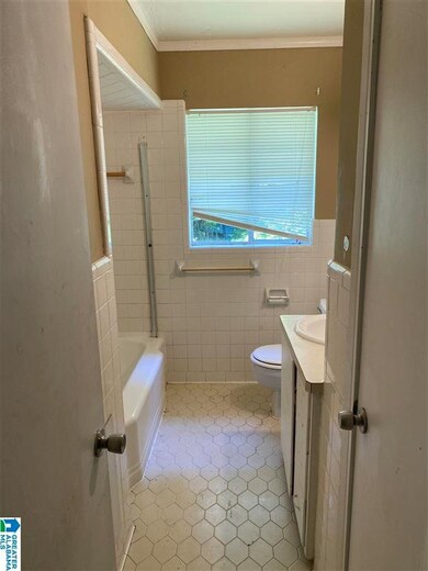 2237 7th St NE, Center Point, AL 35215 - photo 6