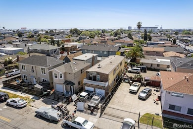 7115 Herbert Guice Way, Oakland, CA 94621 - photo 5