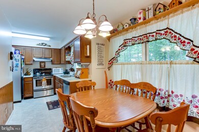 10624 Cobblestone Dr, Spotsylvania, VA 22553 - photo 6