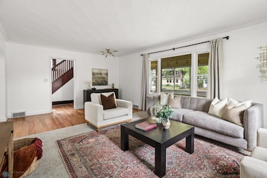 344 9th Ave S, Fargo, ND 58103 - photo 2