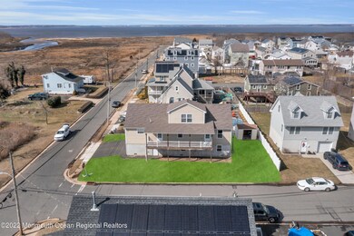 Proximity to the Bay