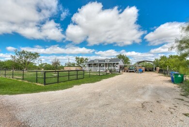 12381 Pecan Ln, San Angelo, TX 76904 - photo 2