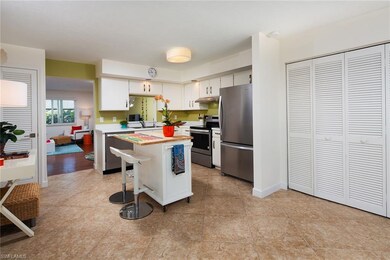 723 Neapolitan Way unit 723, Naples, FL 34103 - photo 5