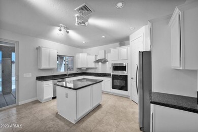 18313 N 28th Place, Phoenix, AZ 85032 - photo 5