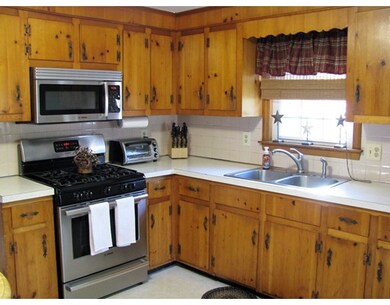 44 Claremont Rd, Pembroke, MA 02359 - photo 5