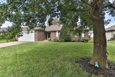 109 N New St, Nixa, MO 65714 - photo 2