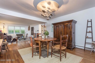 9 Windsor Ln Cos Cob CT 06807-large-011-