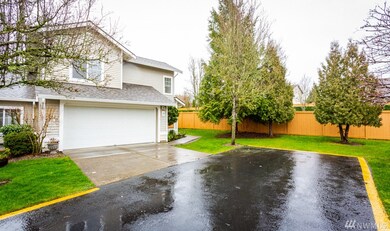 6106 Nathan Way SE unit D, Auburn, WA 98092 - photo 2