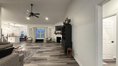 210 Eagle Dr, Covington, IN 47932 - photo 7