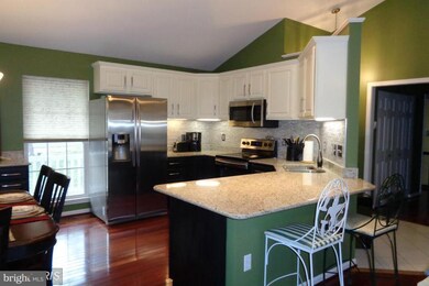 717 Berry Dr, Lusby, MD 20657 - photo 3