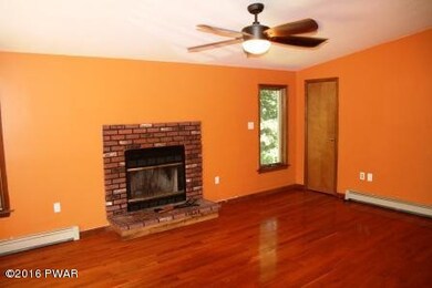 104 Hackberry Ln, Dingmans Ferry, PA 18328 - photo 6