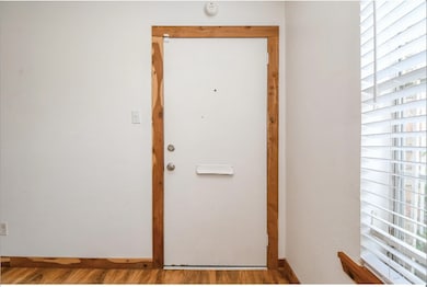 7233 Beechnut St unit A, Houston, TX 77074 - photo 4