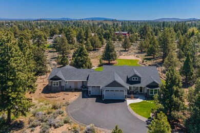 22150 Calgary Dr, Bend, OR 97702 - photo 3