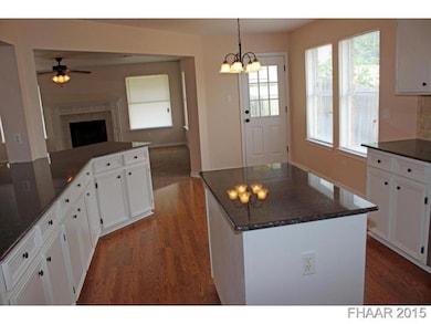 511 John Henry Dr, Copperas Cove, TX 76522 - photo 4