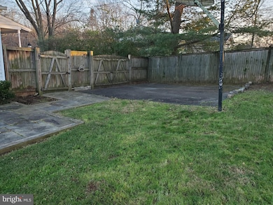 8008 Mclean St, Manassas, VA 20111 - photo 5