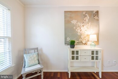 7708 Newington Forest Ave, Springfield, VA 22153 - photo 6