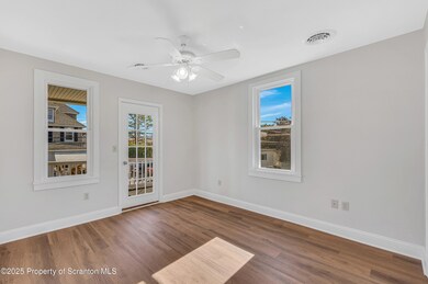 123 N Hyde Park Ave, Scranton, PA 18504 - photo 3