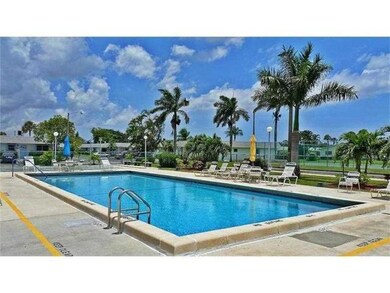 231 Sheffield J, West Palm Beach, FL 33417 - photo 7