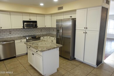 638 W Nopal Ave, Mesa, AZ 85210 - photo 7