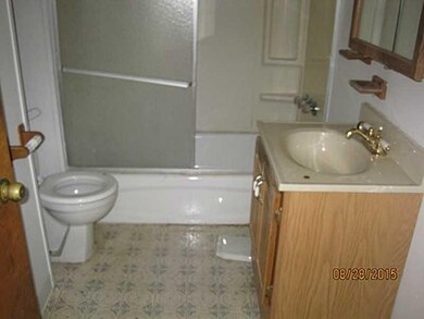 Full Bath.