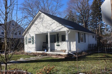 300 Clermont Ave, Stroudsburg, PA 18360 - photo 2