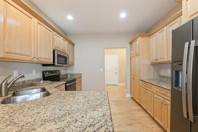 1960 NW 126th St, Clive, IA 50325 - photo 6