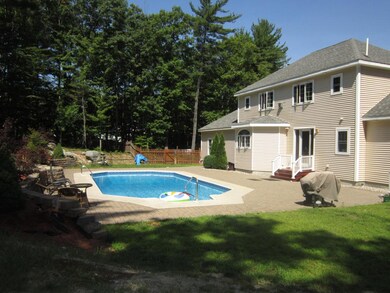 201 Elm St, Sanbornville, NH 03872 - photo 2