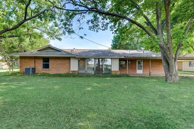 1414 Sundale St, Ennis, TX 75119 - photo 7
