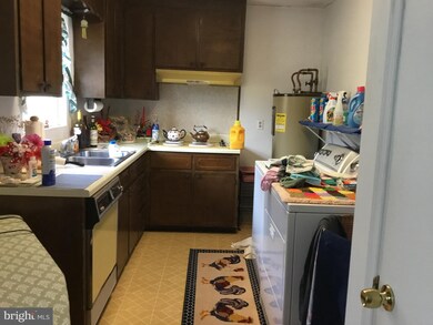 624 Cherry St, Franklin, WV 26807 - photo 5