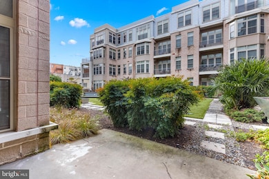 Twelve 09 unit 114, Baltimore, MD 21201 - photo 4